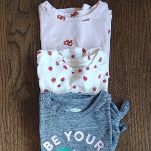 3t Old Navy tees